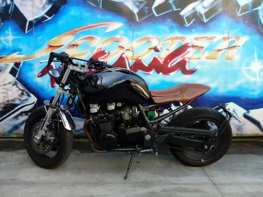 Kawasaki 700 special